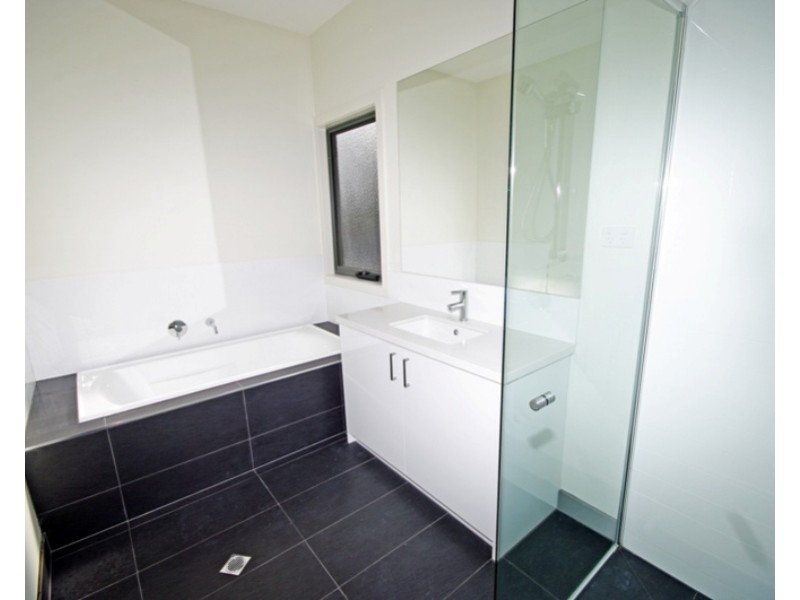 32B Celia Street, Bentleigh East VIC 3165