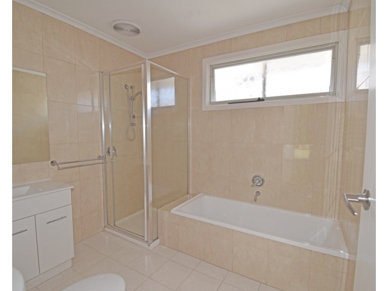 1/1 Parker Street, Ormond VIC 3204