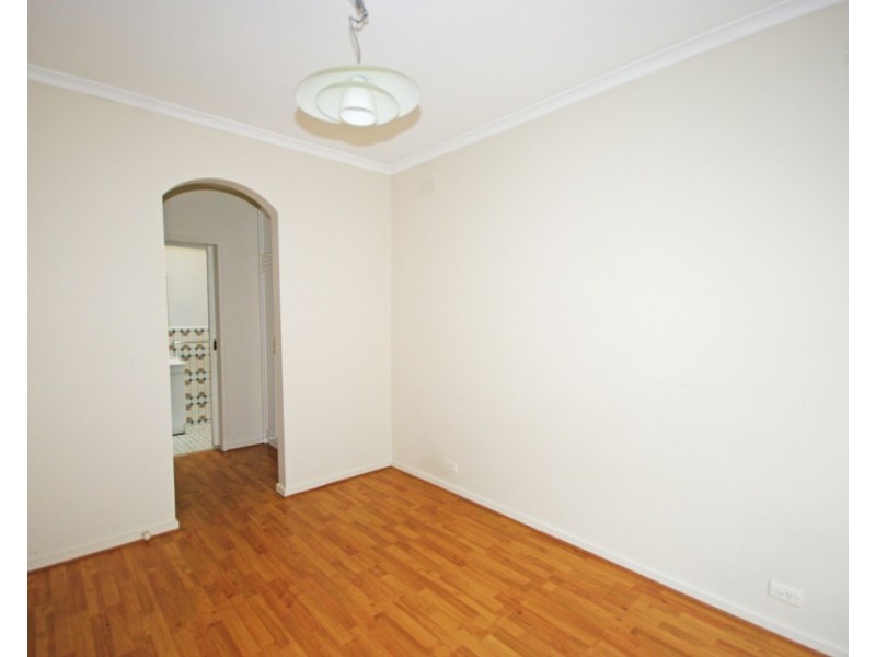 4/289 McKinnon Road, Mckinnon VIC 3204