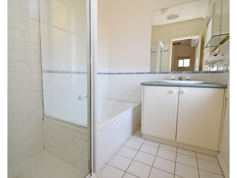 1/9 Wild Cherry Road, Ormond VIC 3204