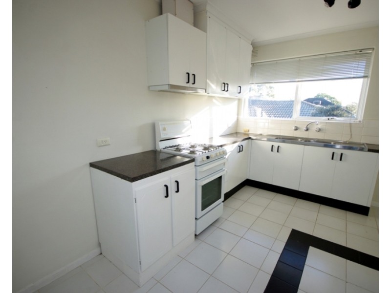 4/2 Werona Street, Bentleigh VIC 3204