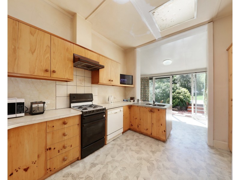 38 Amelia Street, Mckinnon VIC 3204