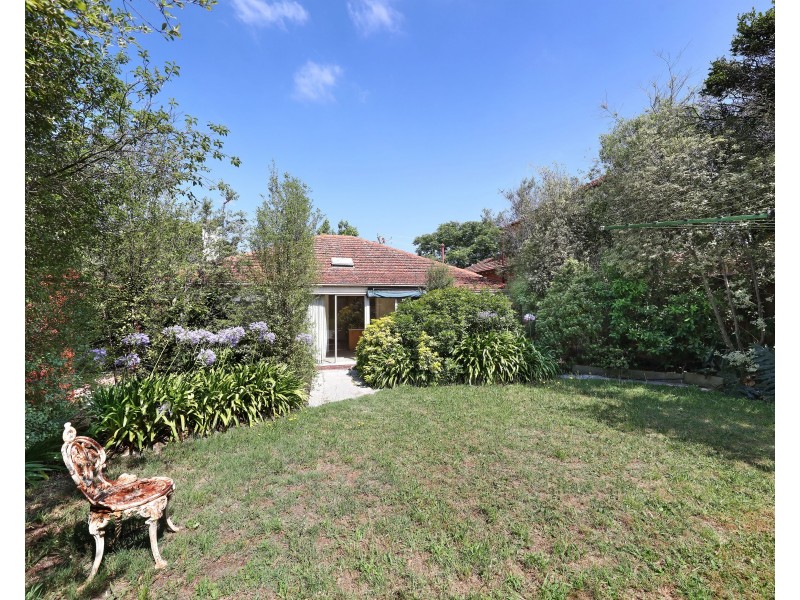 38 Amelia Street, Mckinnon VIC 3204