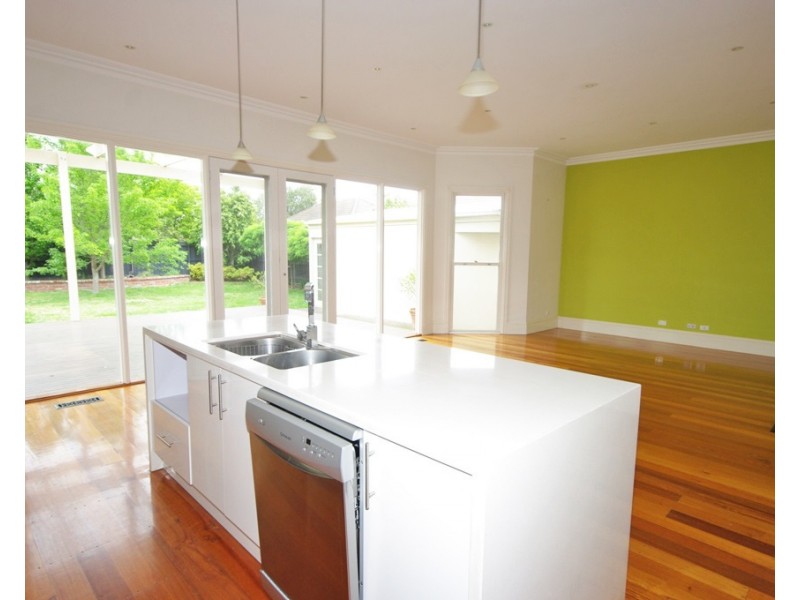 81 Leila Road, Ormond VIC 3204