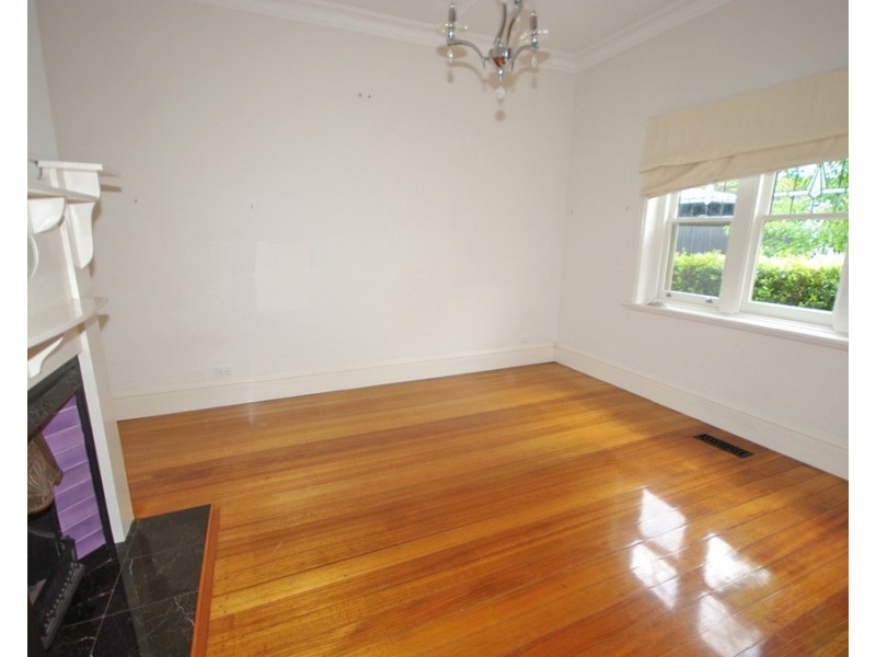 81 Leila Road, Ormond VIC 3204
