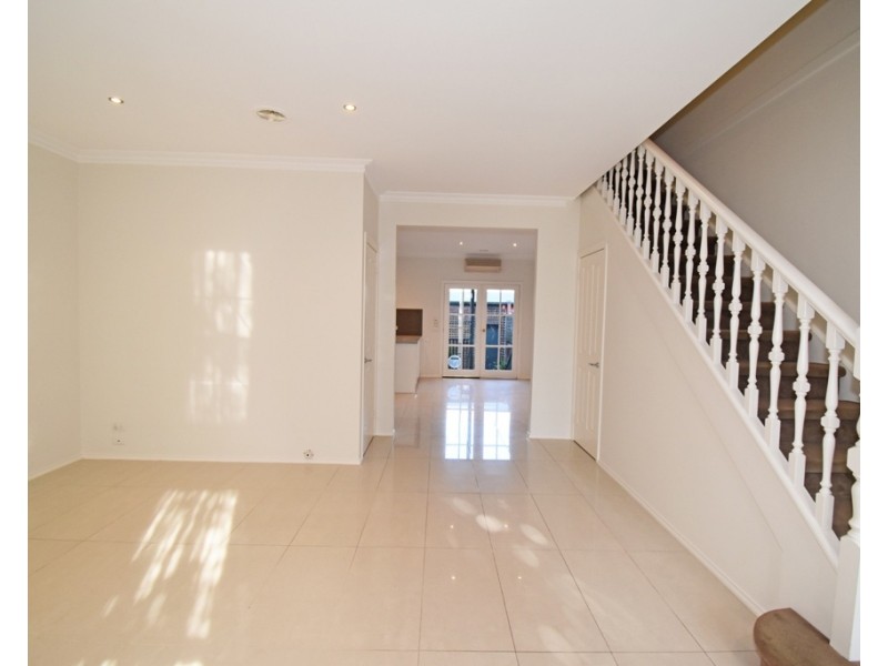 3/76 Wheatley Road, Mckinnon VIC 3204