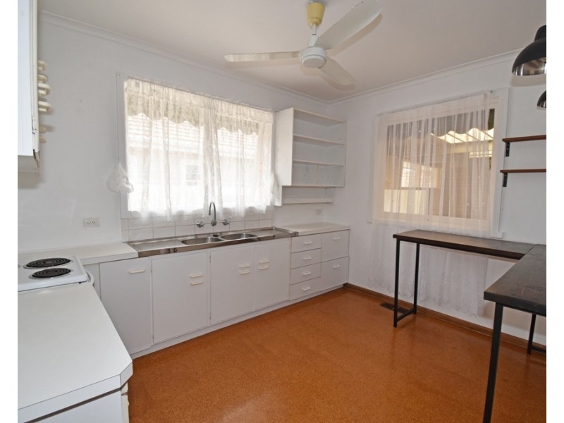 9  Daphne Street, Bentleigh East VIC 3165