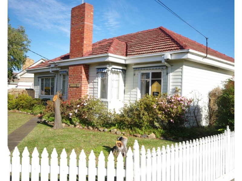 31 Koonawarra Street, Clayton VIC 3168