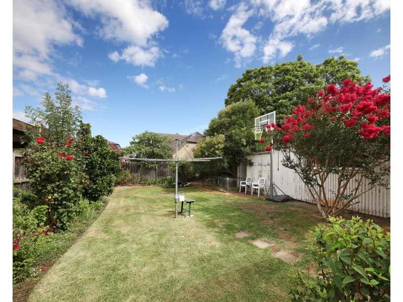 51A Carlyon Street, Ormond VIC 3204