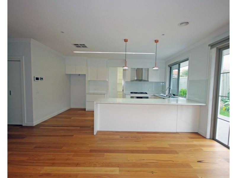 1B Weeroona Road, Murrumbeena VIC 3163