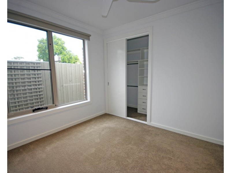 1B Weeroona Road, Murrumbeena VIC 3163