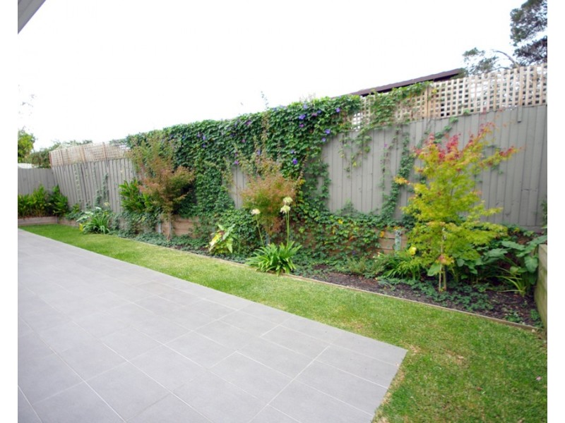 1B Weeroona Road, Murrumbeena VIC 3163