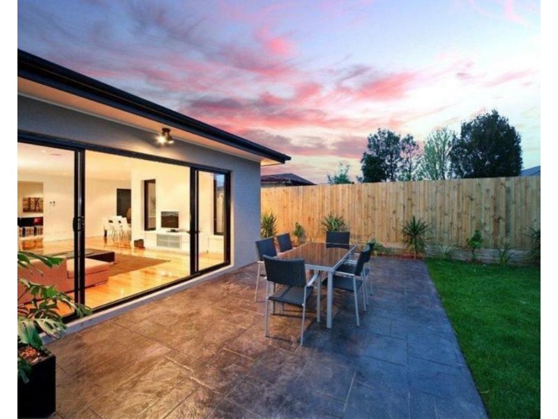 24B Fairbank Road, Bentleigh VIC 3204