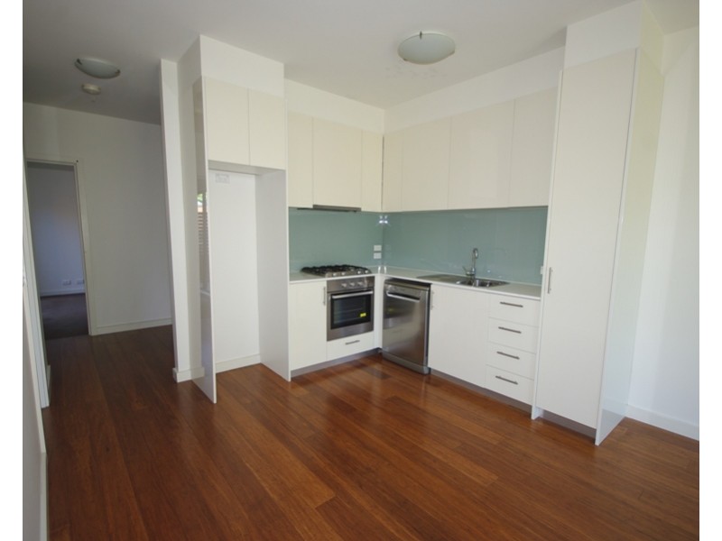 6/75 Lillimur Road, Ormond VIC 3204