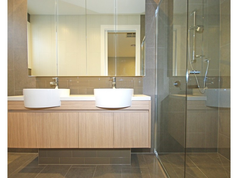 299A McKinnon Road, Mckinnon VIC 3204