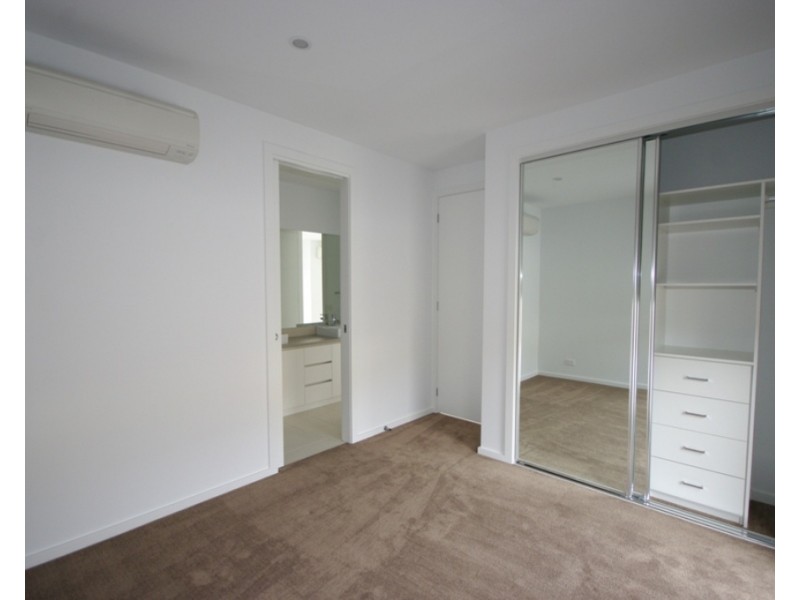 2/14 Mitchell Street, Bentleigh VIC 3204