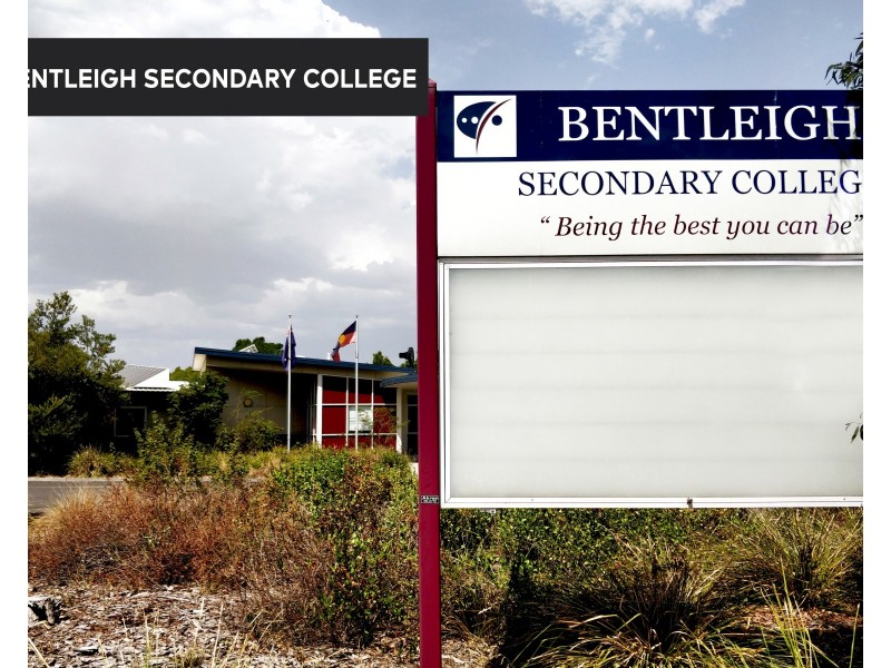 64 Lahona Avenue, Bentleigh East VIC 3165