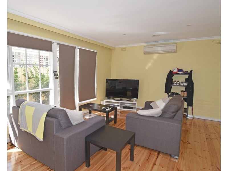 4/10  Ulupna Road, Ormond VIC 3204