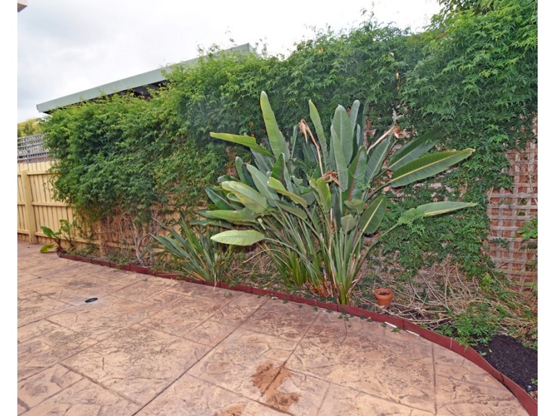 4/10  Ulupna Road, Ormond VIC 3204