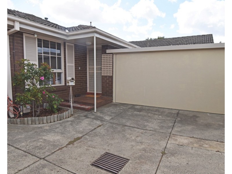 4/10  Ulupna Road, Ormond VIC 3204