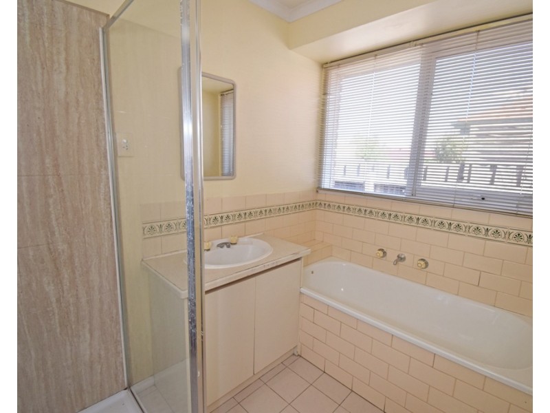 2 Vella Court, Springvale South VIC 3172