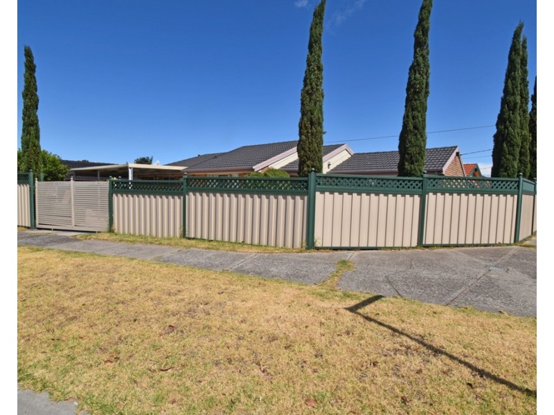 2 Vella Court, Springvale South VIC 3172