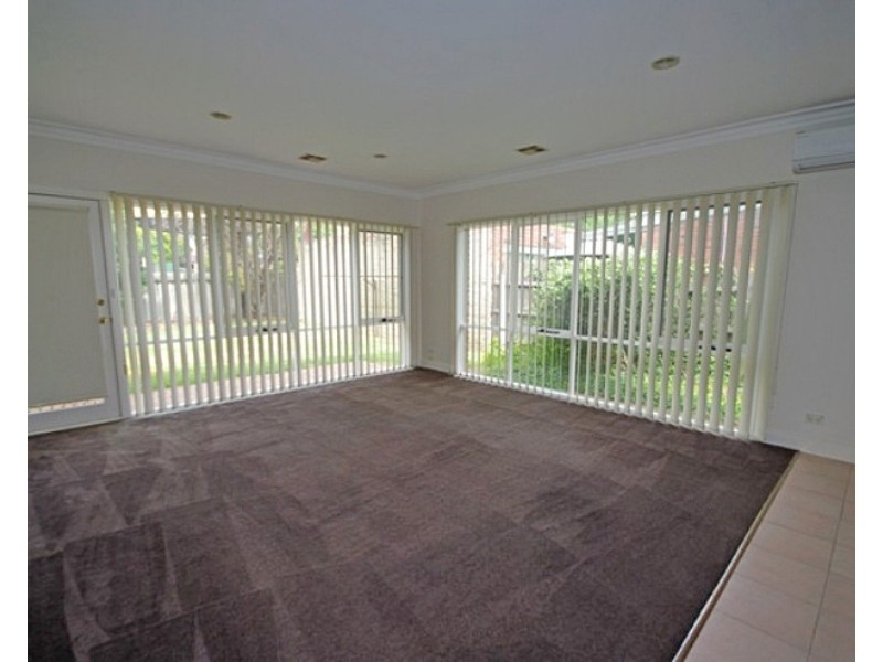 1/34 Hall Street, Mckinnon VIC 3204