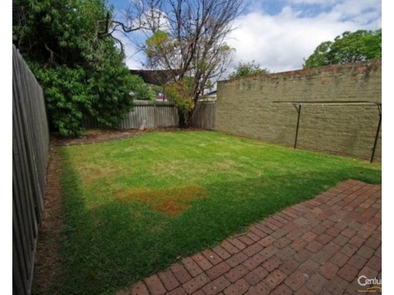 1/34 Hall Street, Mckinnon VIC 3204