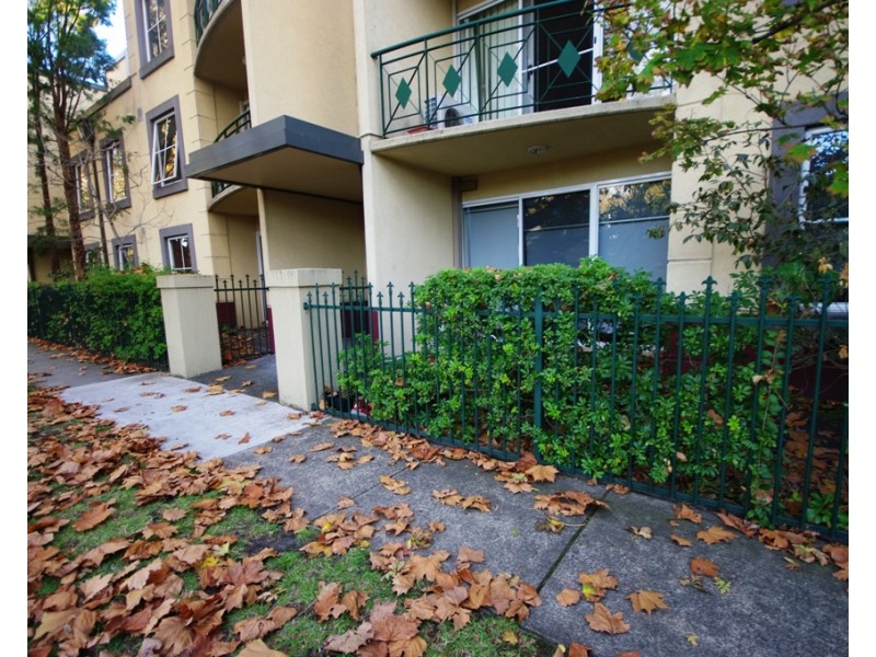 8/5  Warley Road, Malvern East VIC 3145