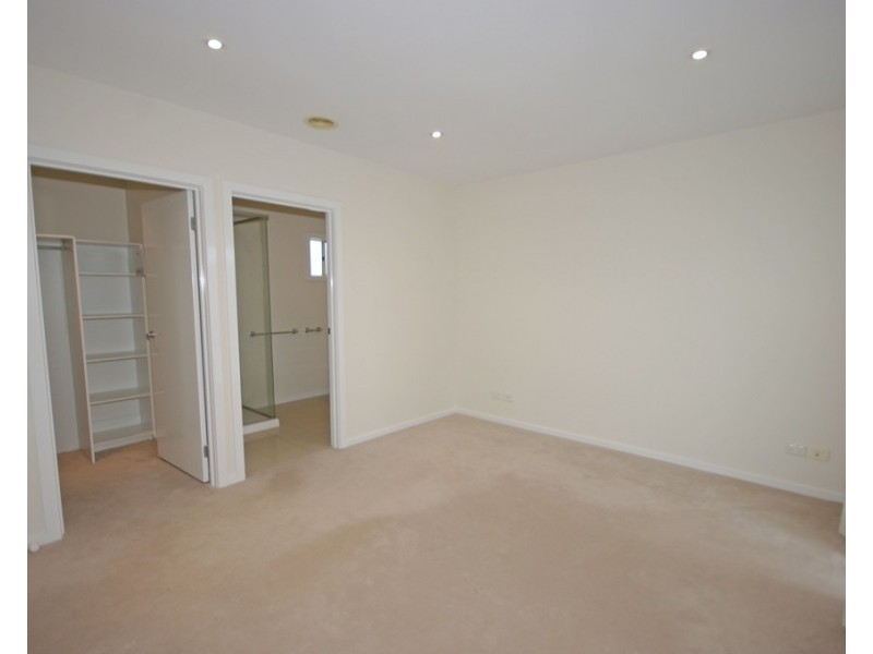 5/12-16  Axelton Street, Cheltenham VIC 3192