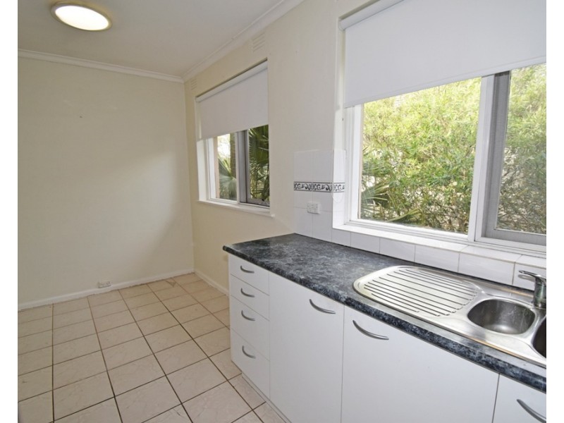 3/8 Brentwood Street, Bentleigh VIC 3204