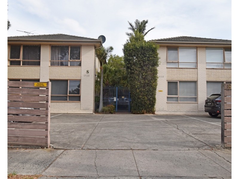 3/8 Brentwood Street, Bentleigh VIC 3204
