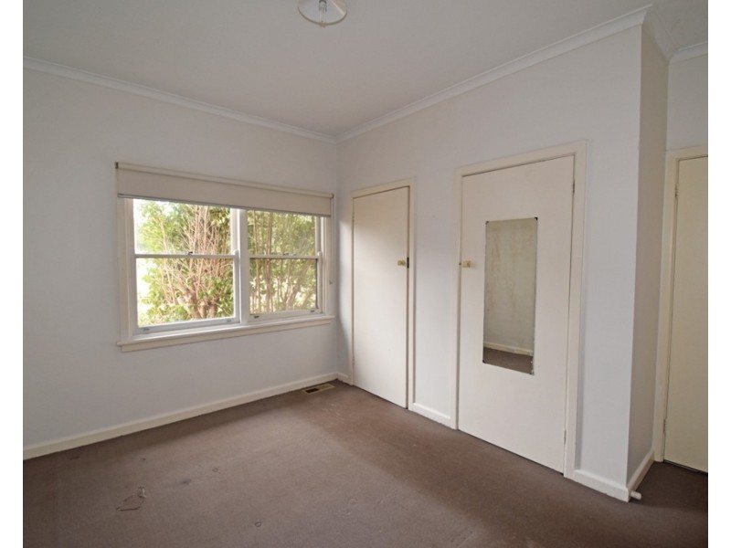 40 Glenbrook Avenue, Clayton VIC 3168