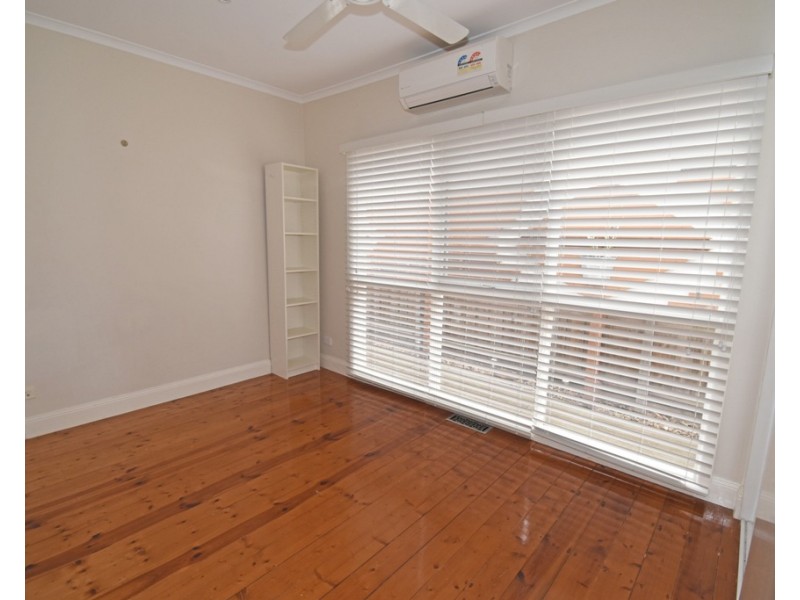 32 Fourth Street, Parkdale VIC 3195