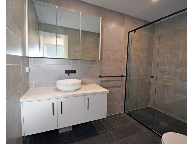 304/663-667 Centre Road, Bentleigh East VIC 3165