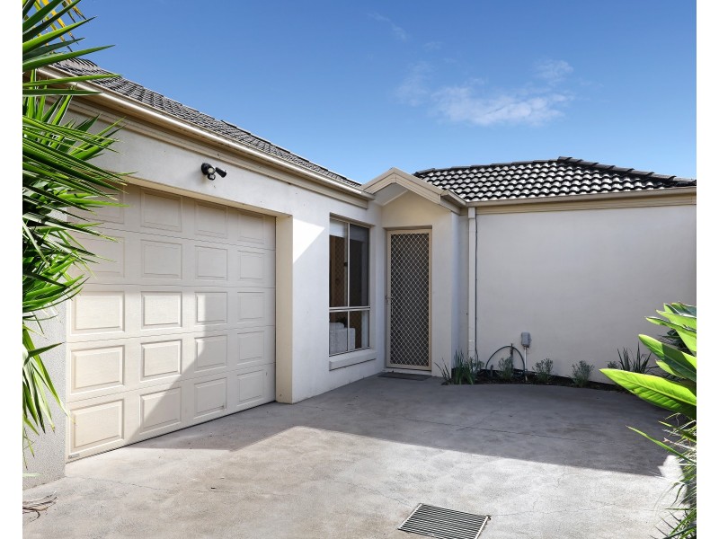 3/13 Bleazby Street, Bentleigh VIC 3204