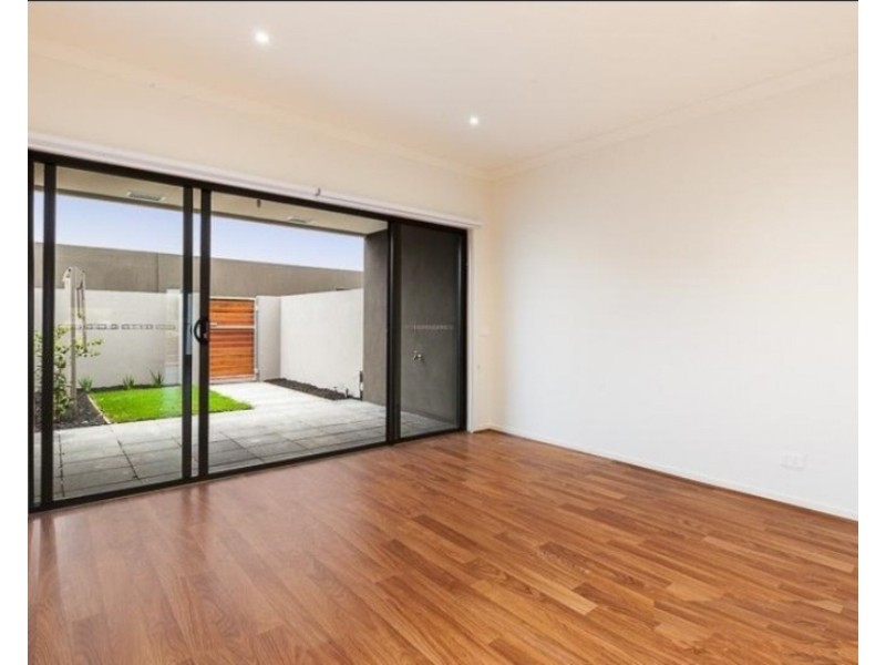 4/235  Wickham Road, Highett VIC 3190