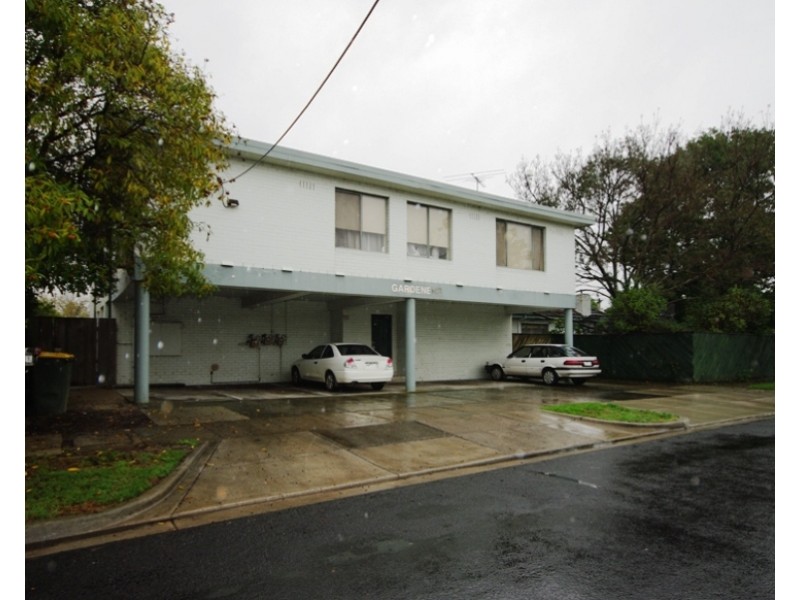 4/13 Gardeners Road, Bentleigh East VIC 3165