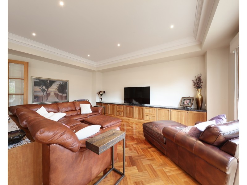 2 Chavasse Street, Brighton VIC 3186