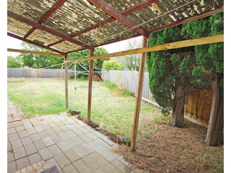 33 Koonawarra Street, Clayton VIC 3168