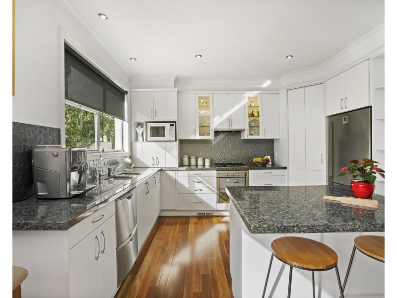 14 Opal Court, Bentleigh East VIC 3165