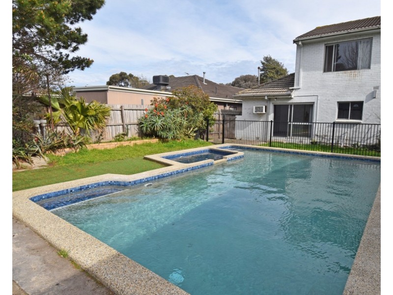 104 East Boundary Road, Bentleigh East VIC 3165