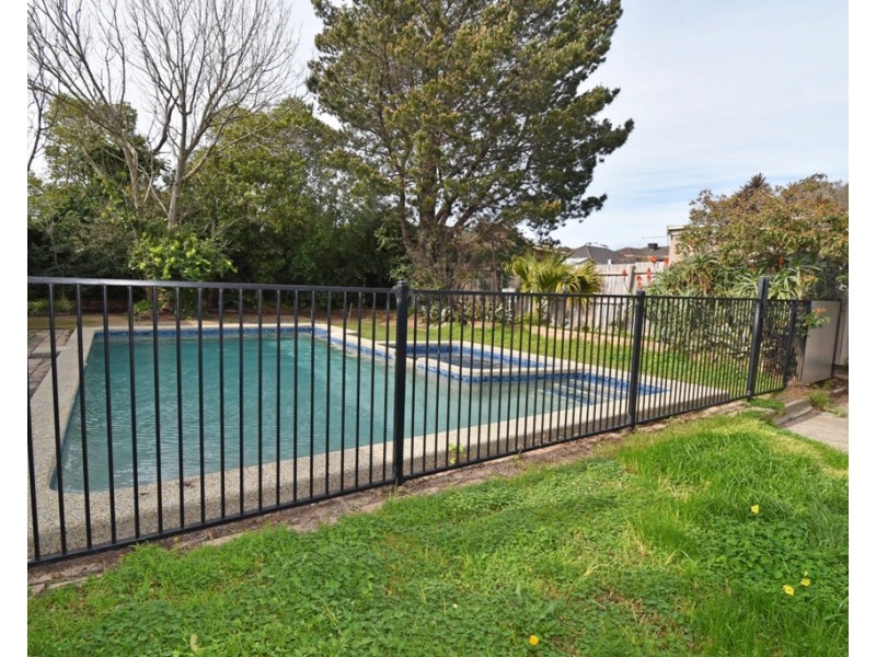 104 East Boundary Road, Bentleigh East VIC 3165