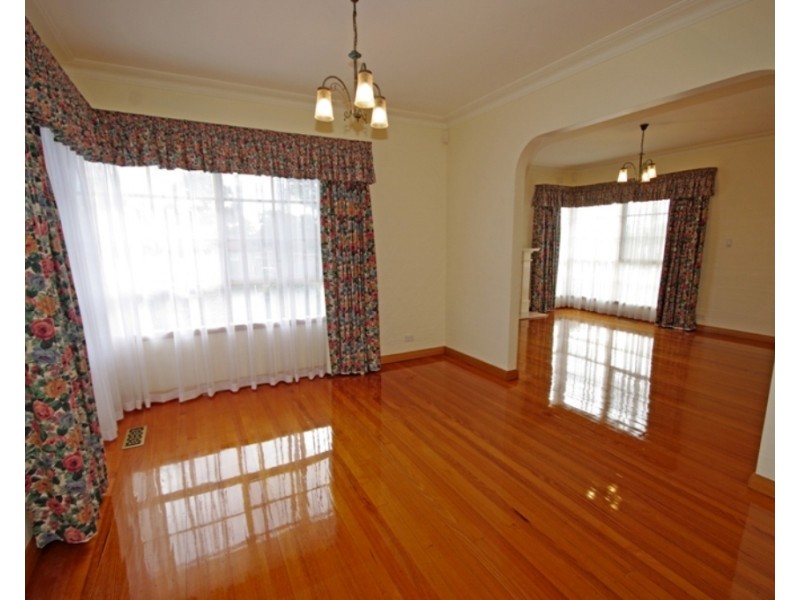 12 Normanby Road, Bentleigh East VIC 3165