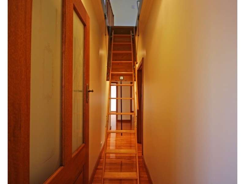 12 Normanby Road, Bentleigh East VIC 3165