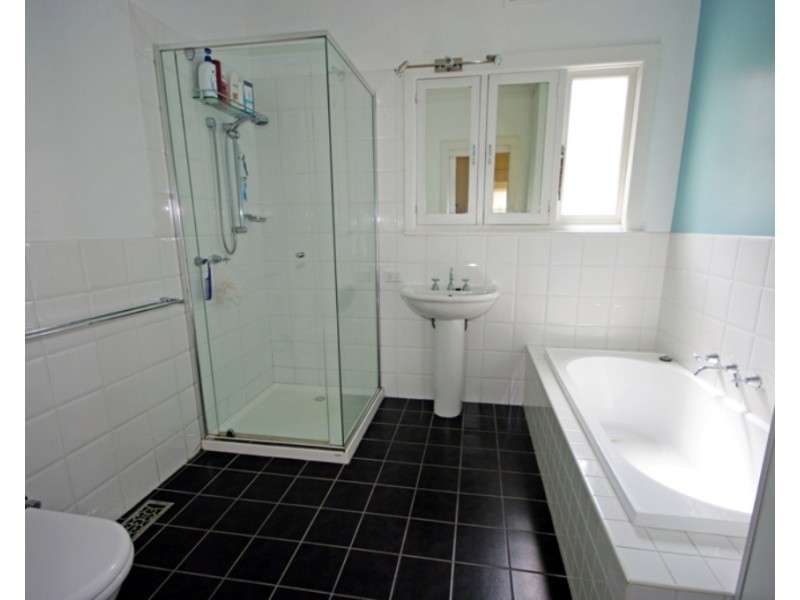 23 Fairbank Road, Bentleigh VIC 3204