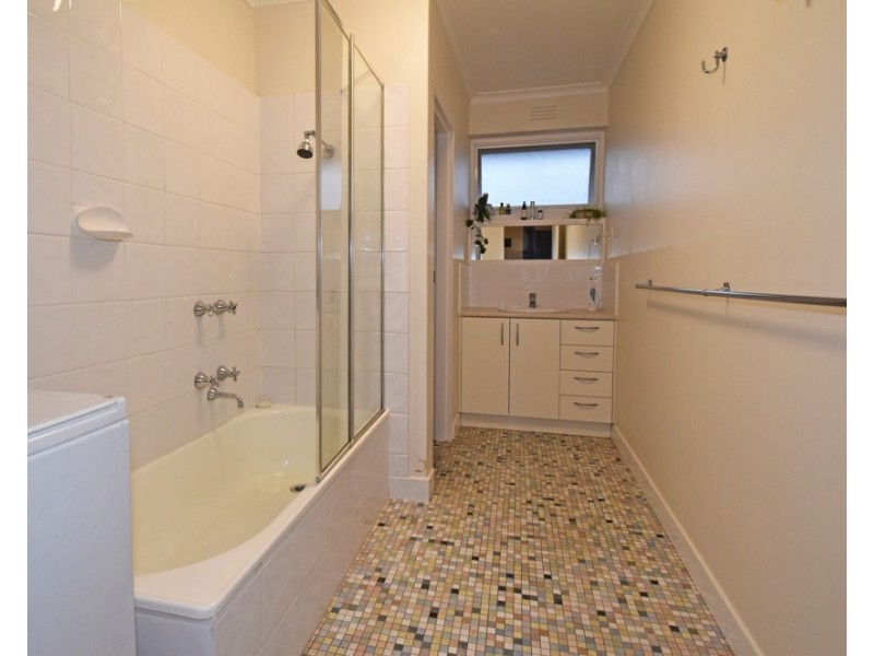 6/297  Jasper Road, Ormond VIC 3204