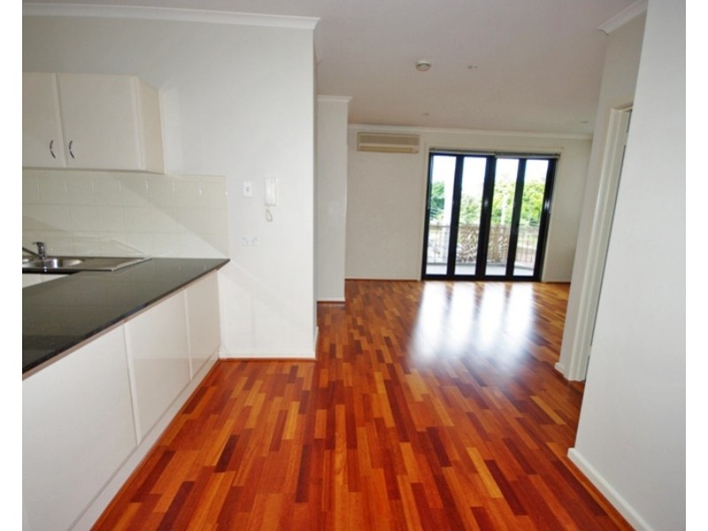 203/100 Hawthorn Road, Caulfield North VIC 3161