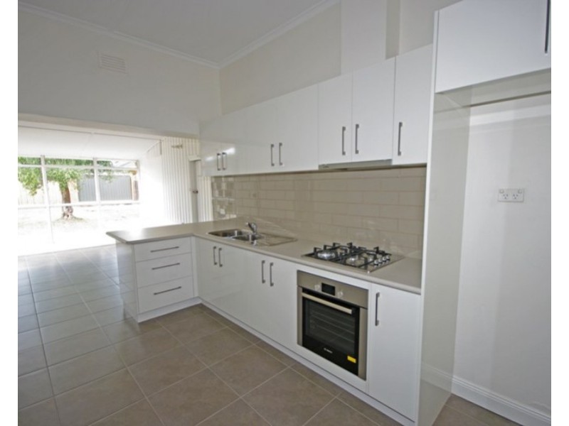 12 Vunabere Avenue, Bentleigh VIC 3204