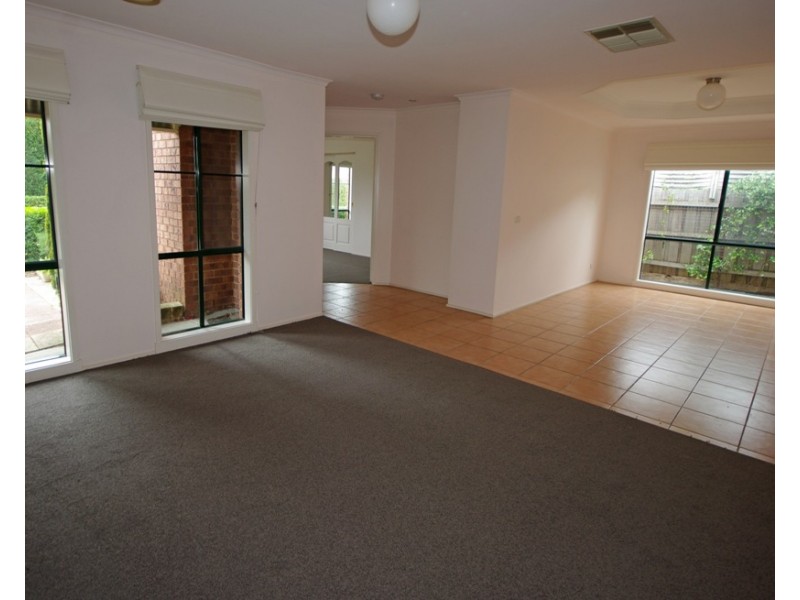 3 Belinda Court, Bentleigh East VIC 3165